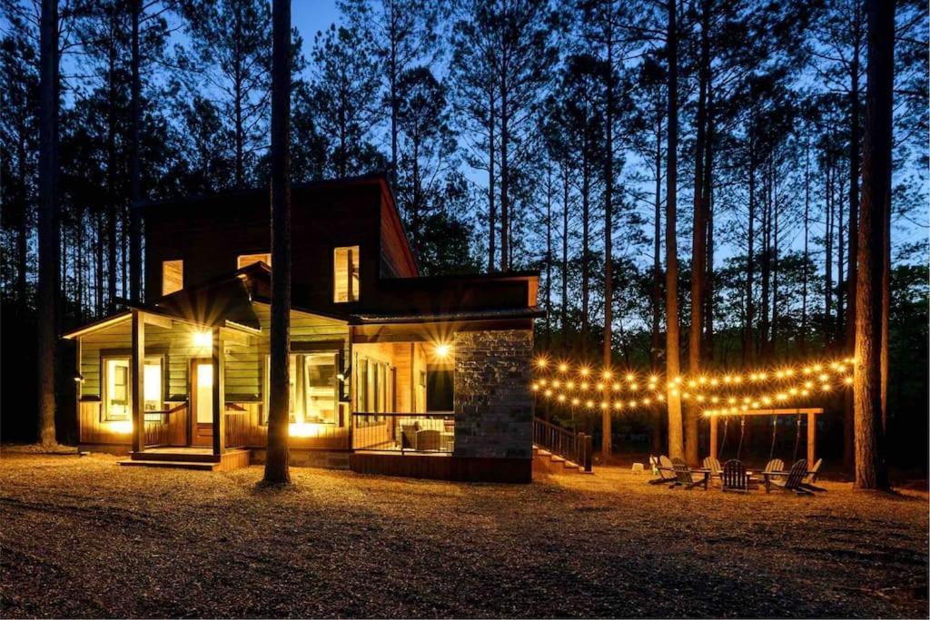 Brand New Luxury 2 Bedroom With Loft And Spa Sleeps 10 Broken Bow Exterior photo